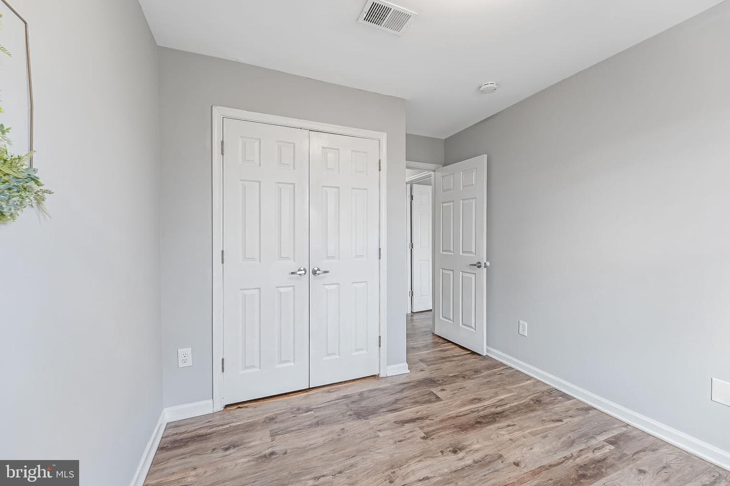 20419 Charter Oak Drive photo 36
