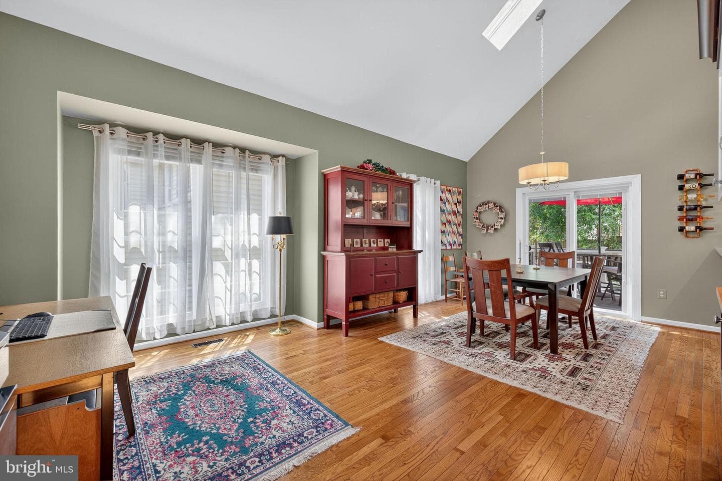 15 Linden Hill Way SW photo 20