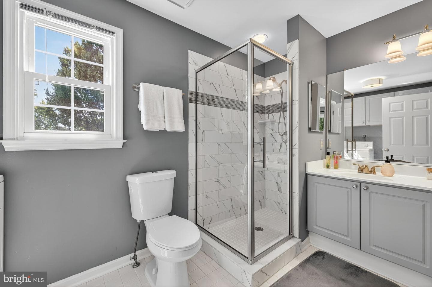 15 Linden Hill Way SW photo 31