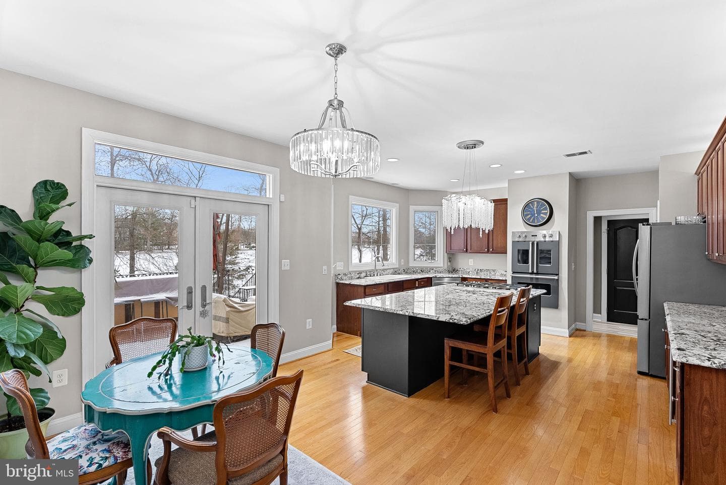 43312 Crystal Lake Street photo 4