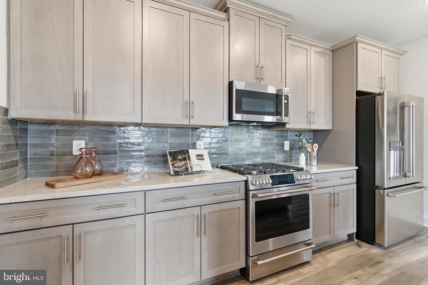23669 Golden Embers Square #303 photo 13