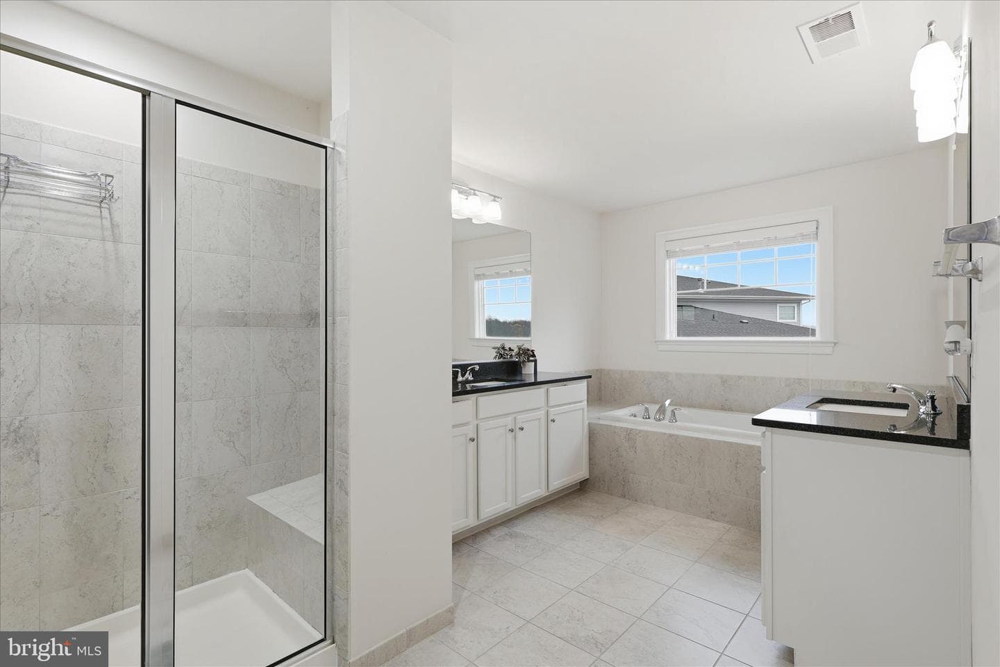 23698 Heather Mews Drive photo 32