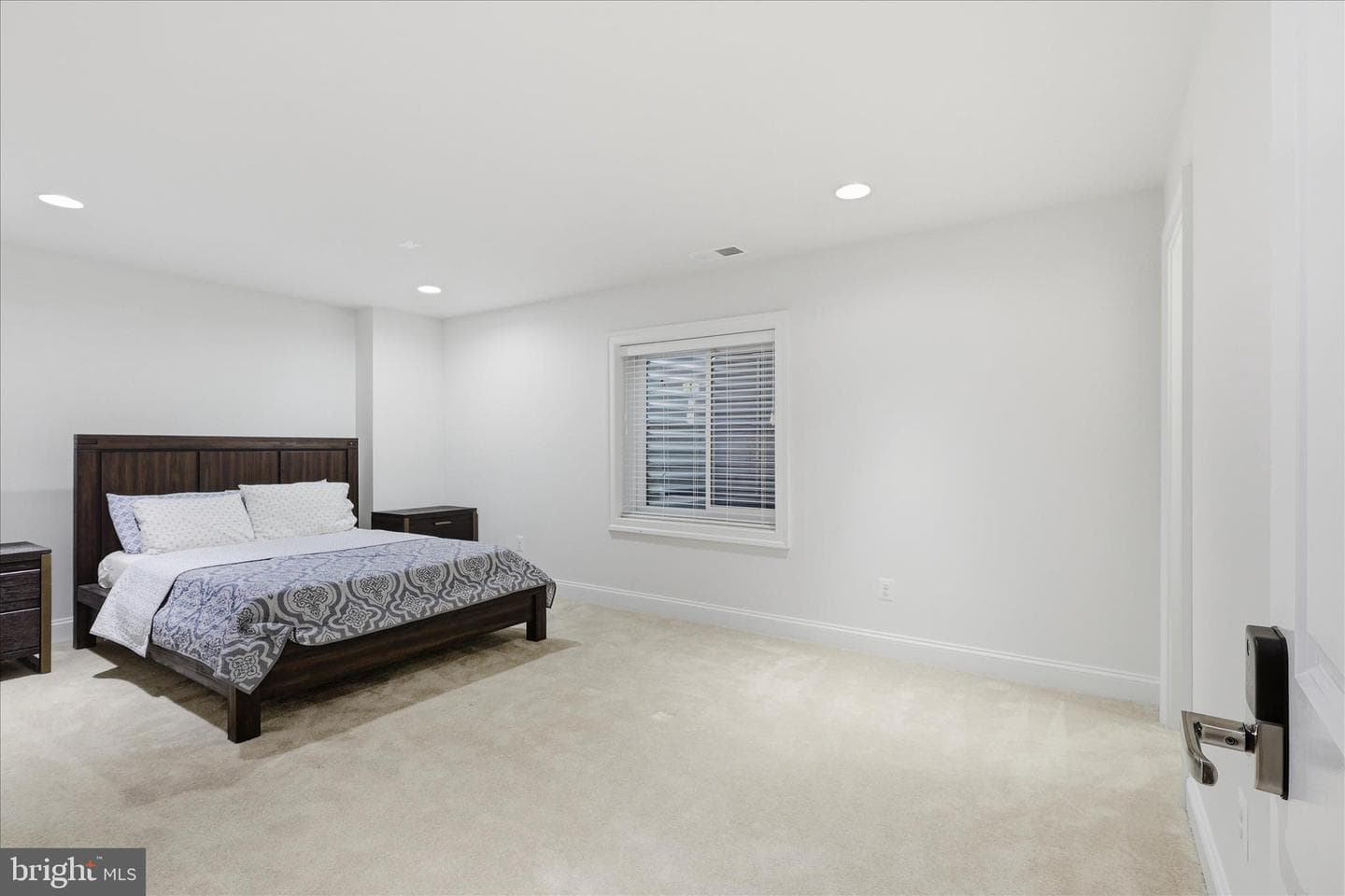 23698 Heather Mews Drive photo 45