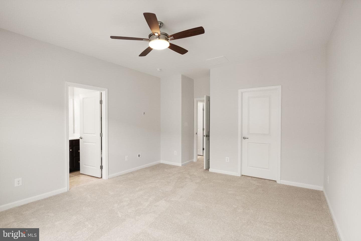 41688 Mcmonagle Square photo 39