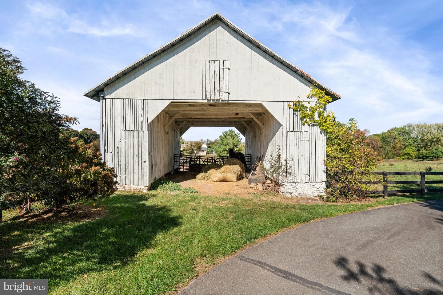 19937 Evergreen Mills Road photo 76