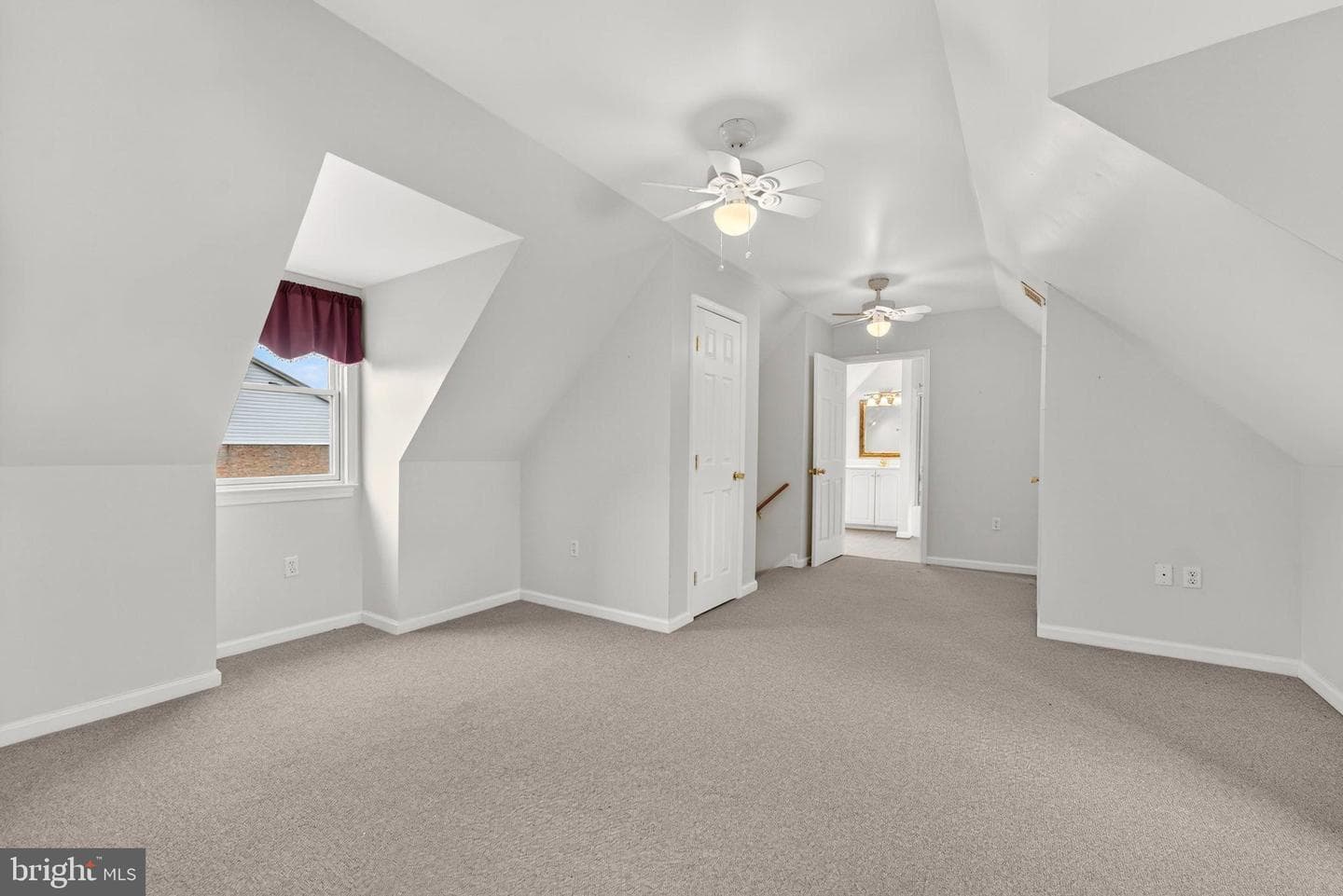 212 E Marshall Street photo 22