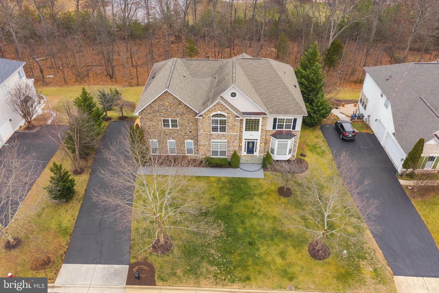 22558 Forest Run Drive photo 5