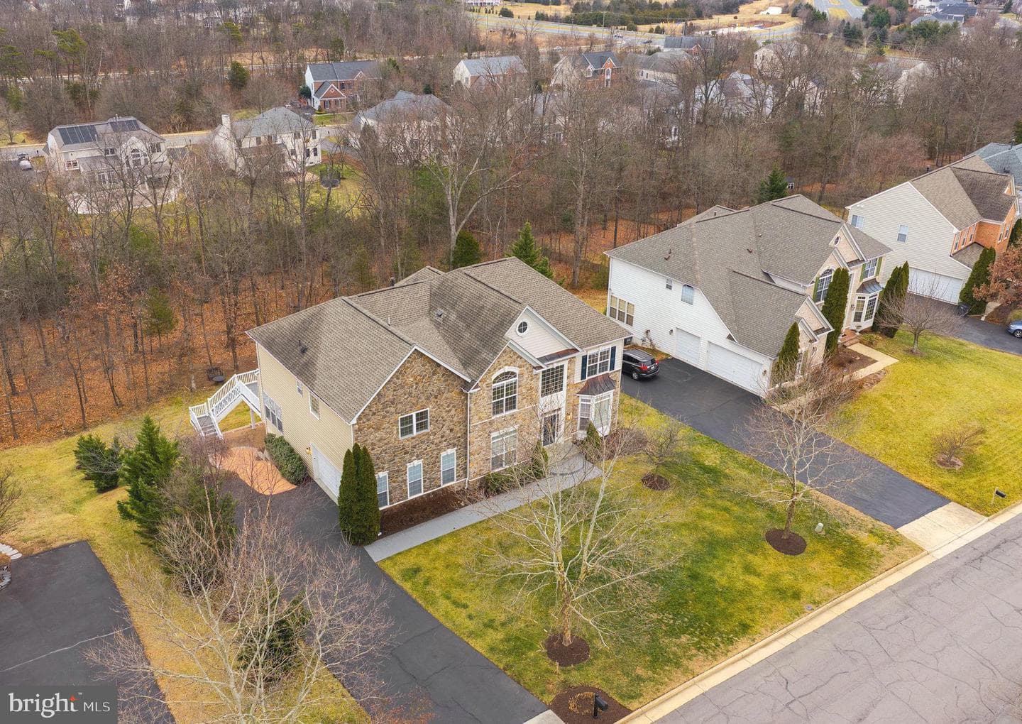 22558 Forest Run Drive photo 6