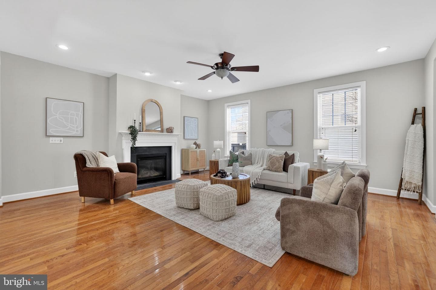 23106 Bronstein Lane photo 9