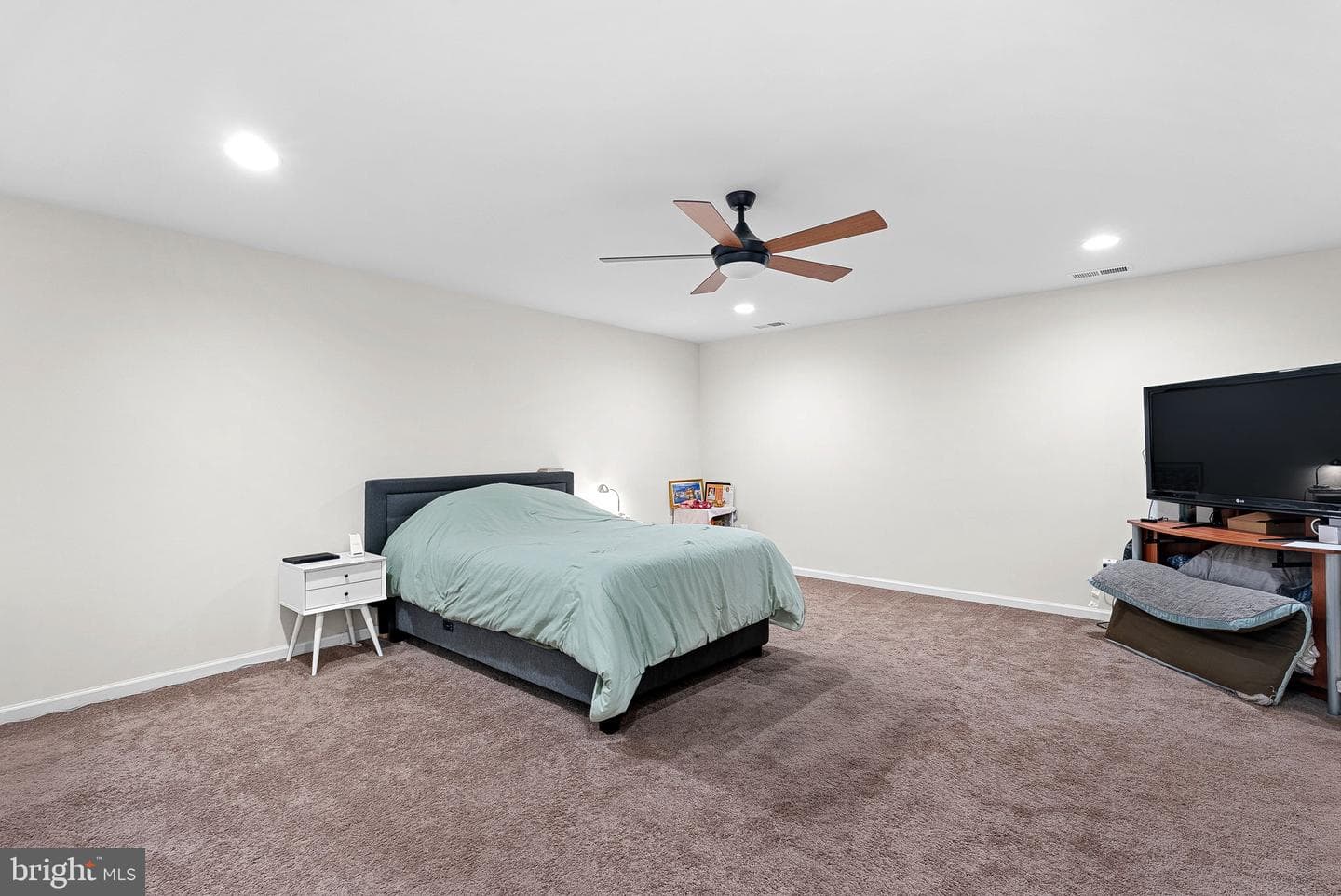 1010 Themis Street SE photo 53