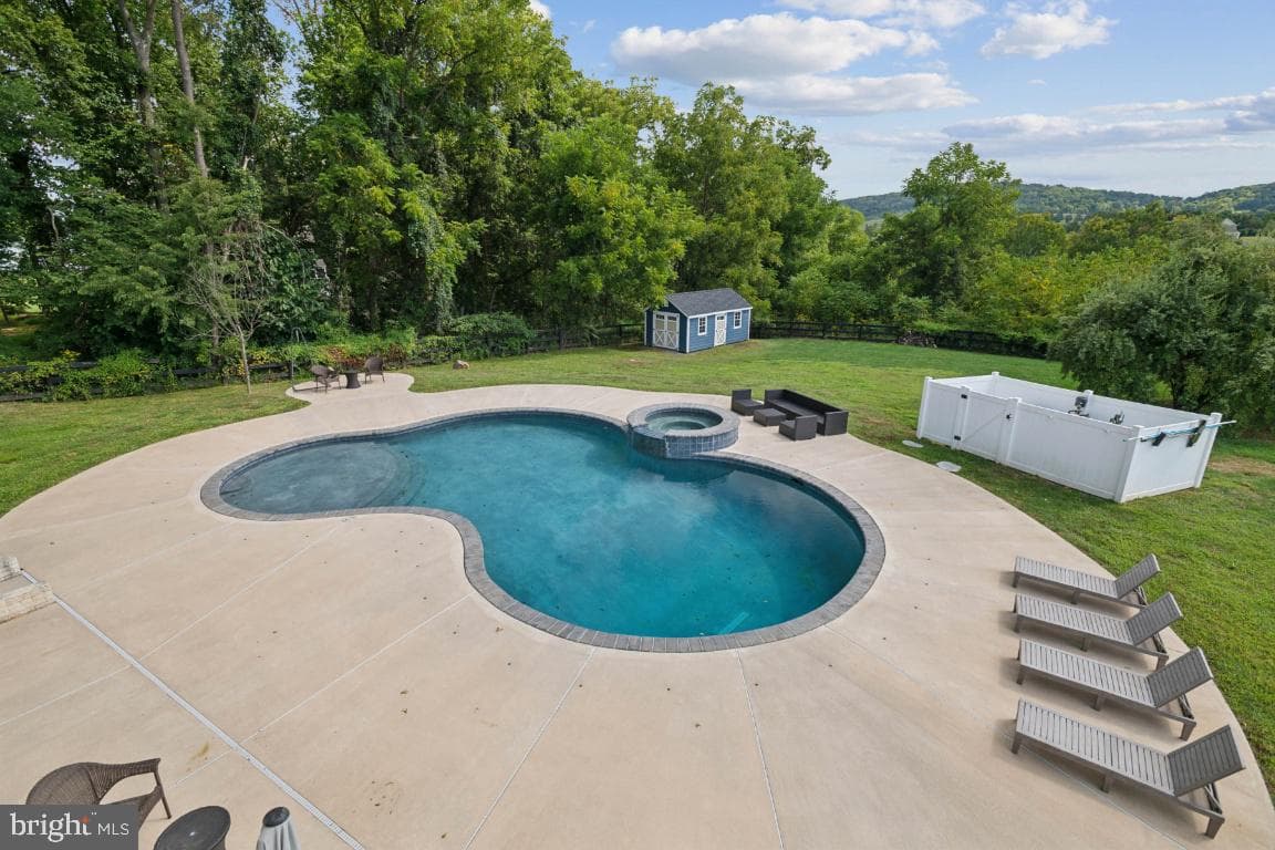 14132 Amys Meadow Court photo 46
