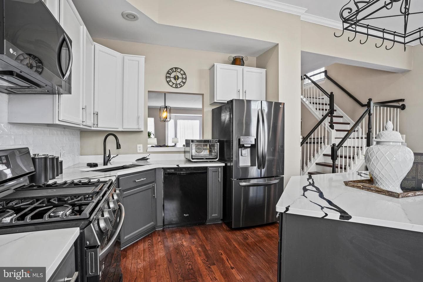 21614 Monmouth Terrace photo 8