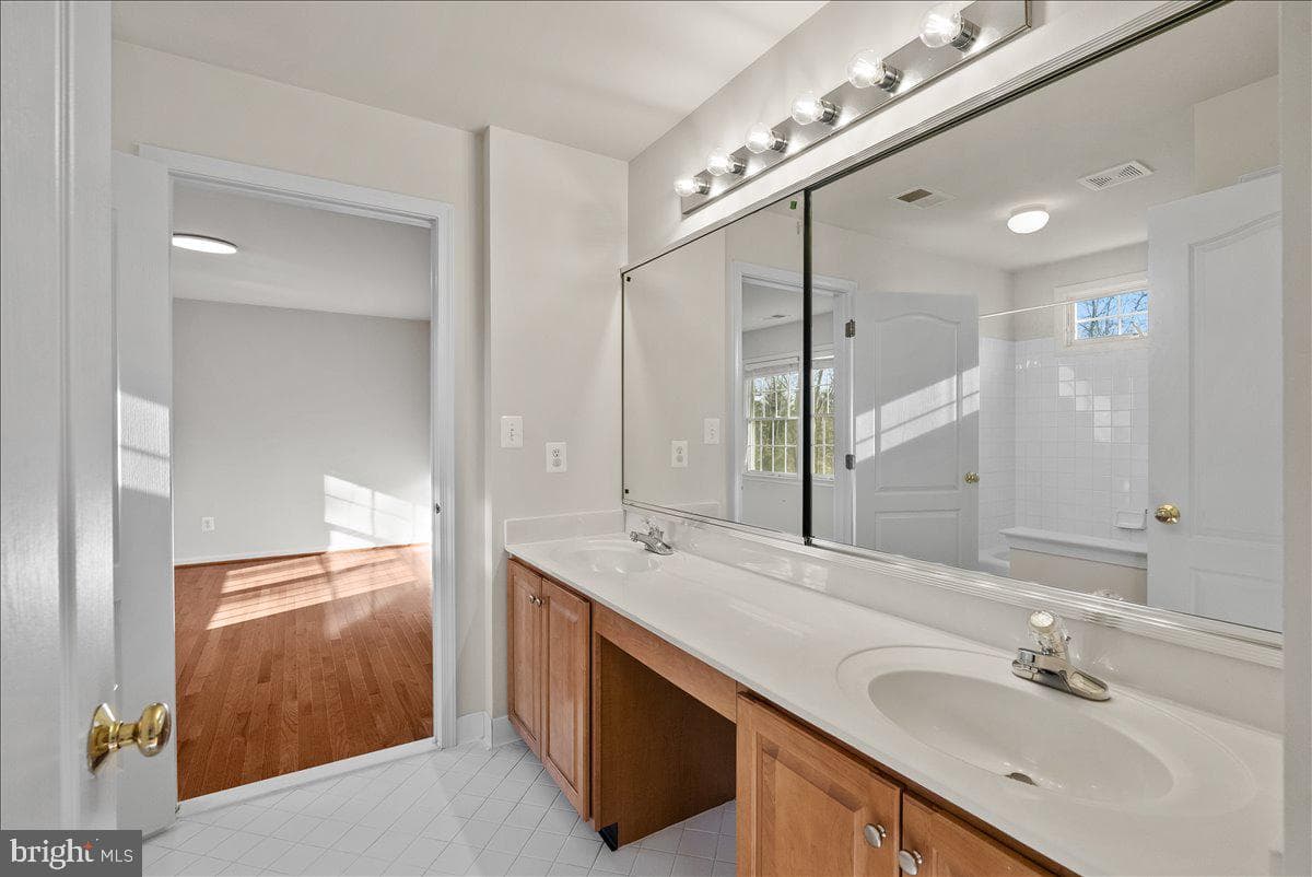 25413 Bradshaw Drive photo 39