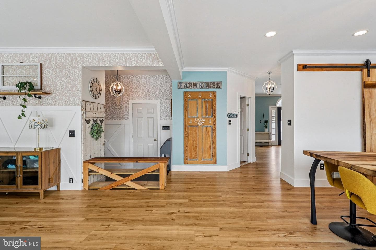 19075 Foxgreen Circle photo 22