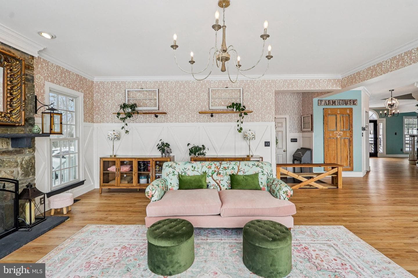 19075 Foxgreen Circle photo 7