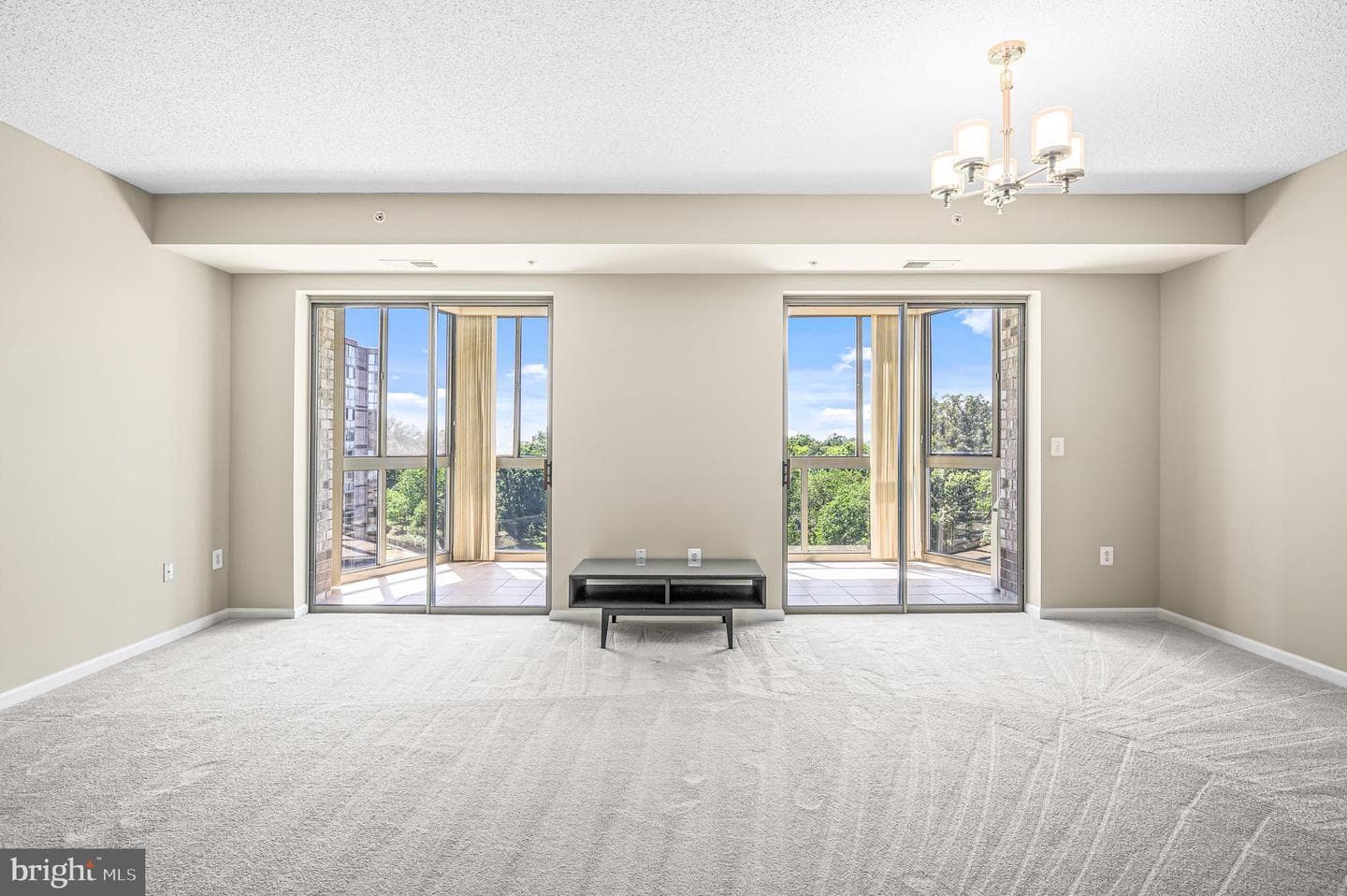 19355 Cypress Ridge Terrace #802, Leesburg