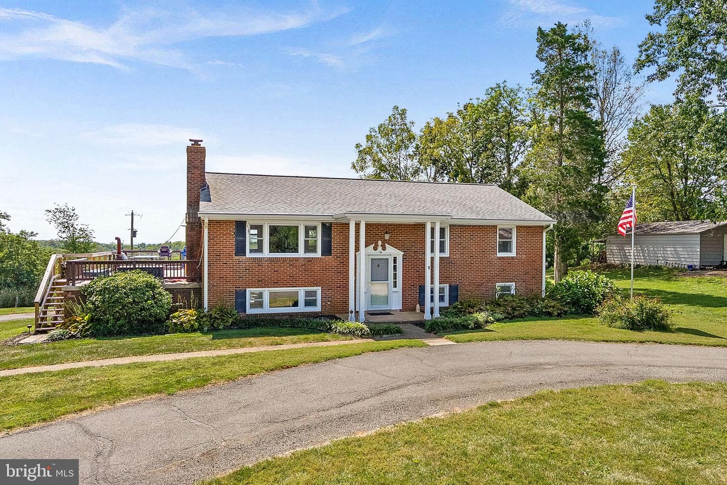 39857 Thomas Mill Road photo 3