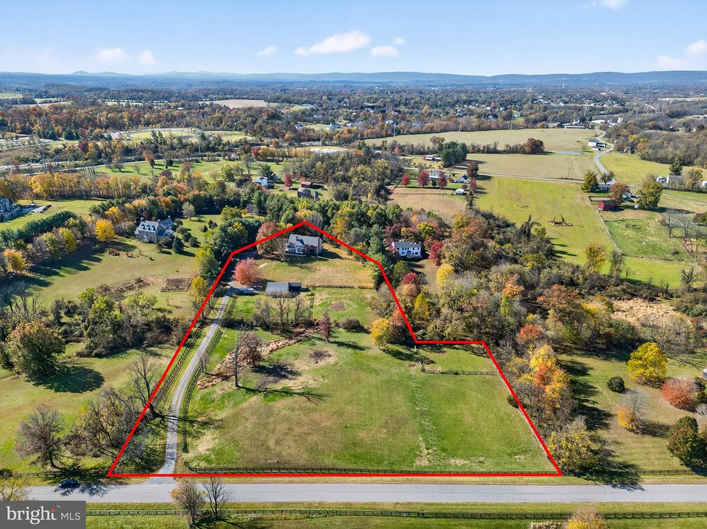 17130 Quail Creek Circle photo 4