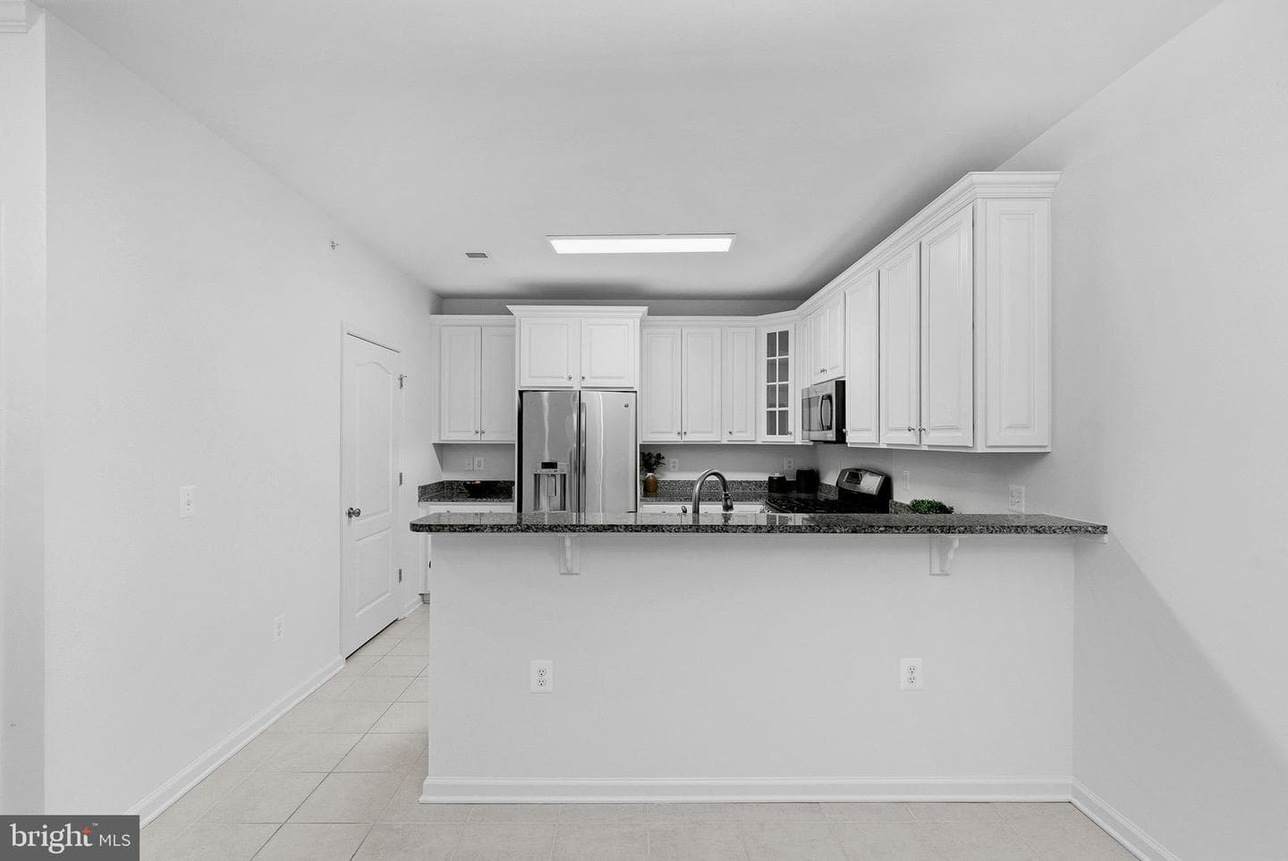 41895 Cathedral Valley Square #407 photo 5