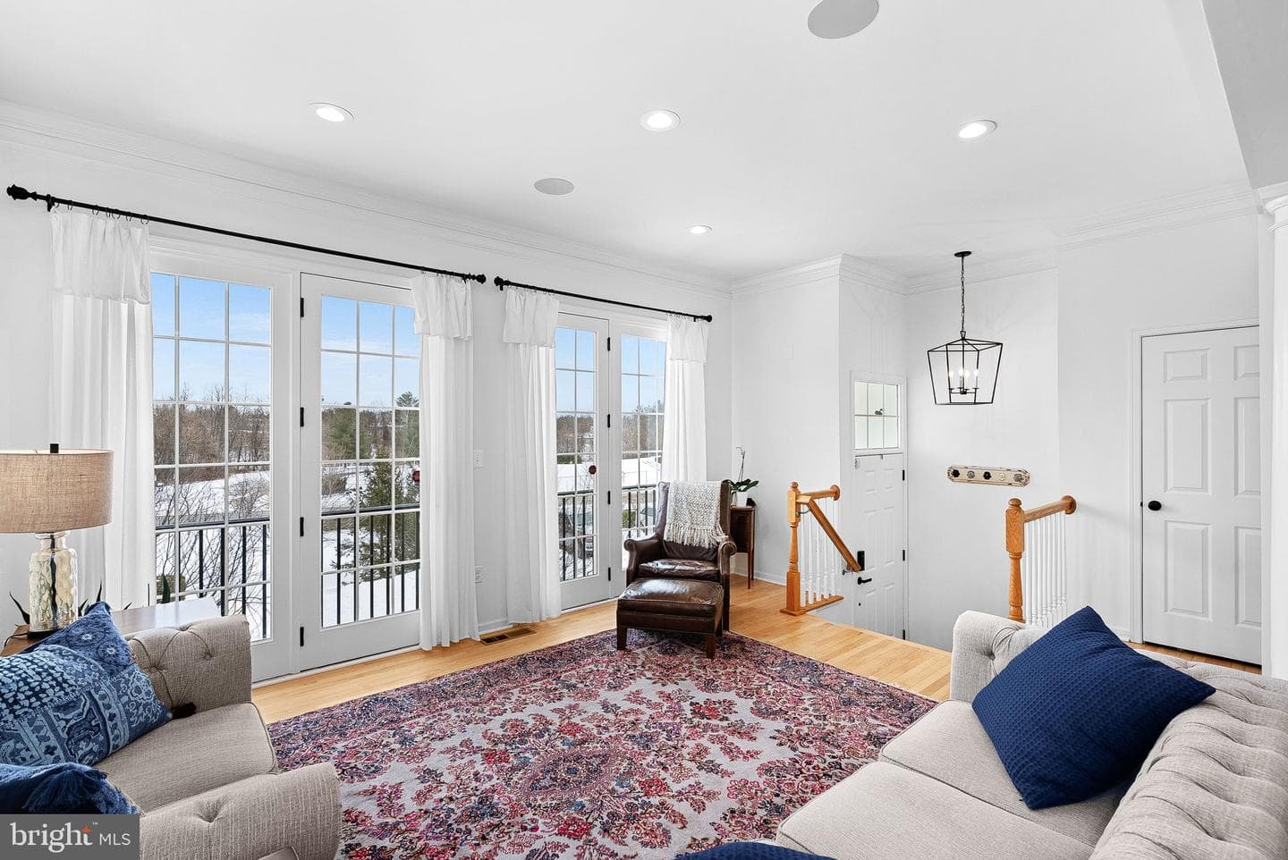303 Dublin Square photo 3