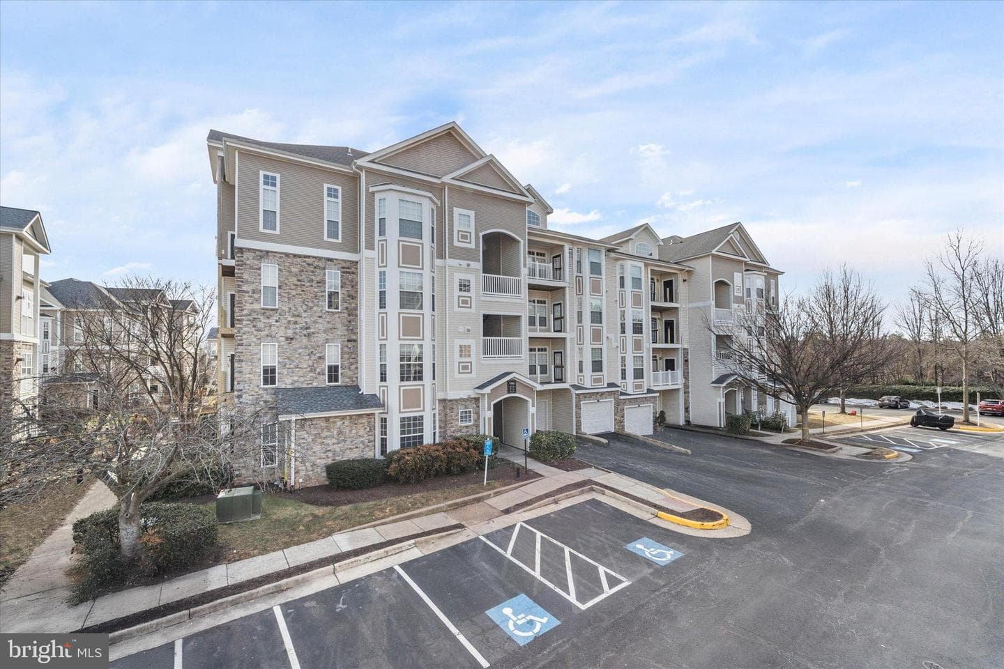 506 Sunset View Terrace SE #101 photo 3