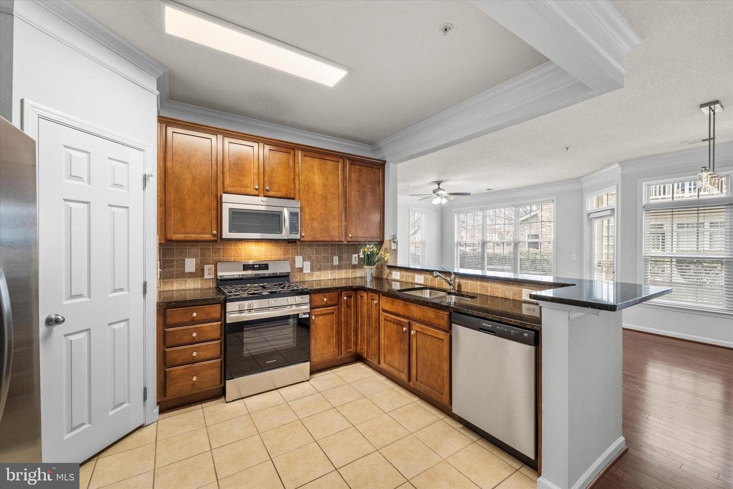 506 Sunset View Terrace SE #101 photo 6