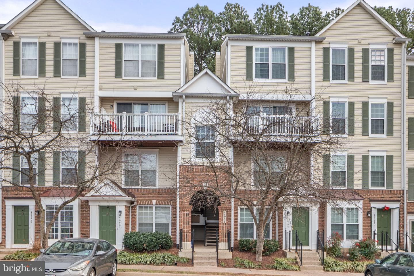46966 Courtyard Square #301 photo 1