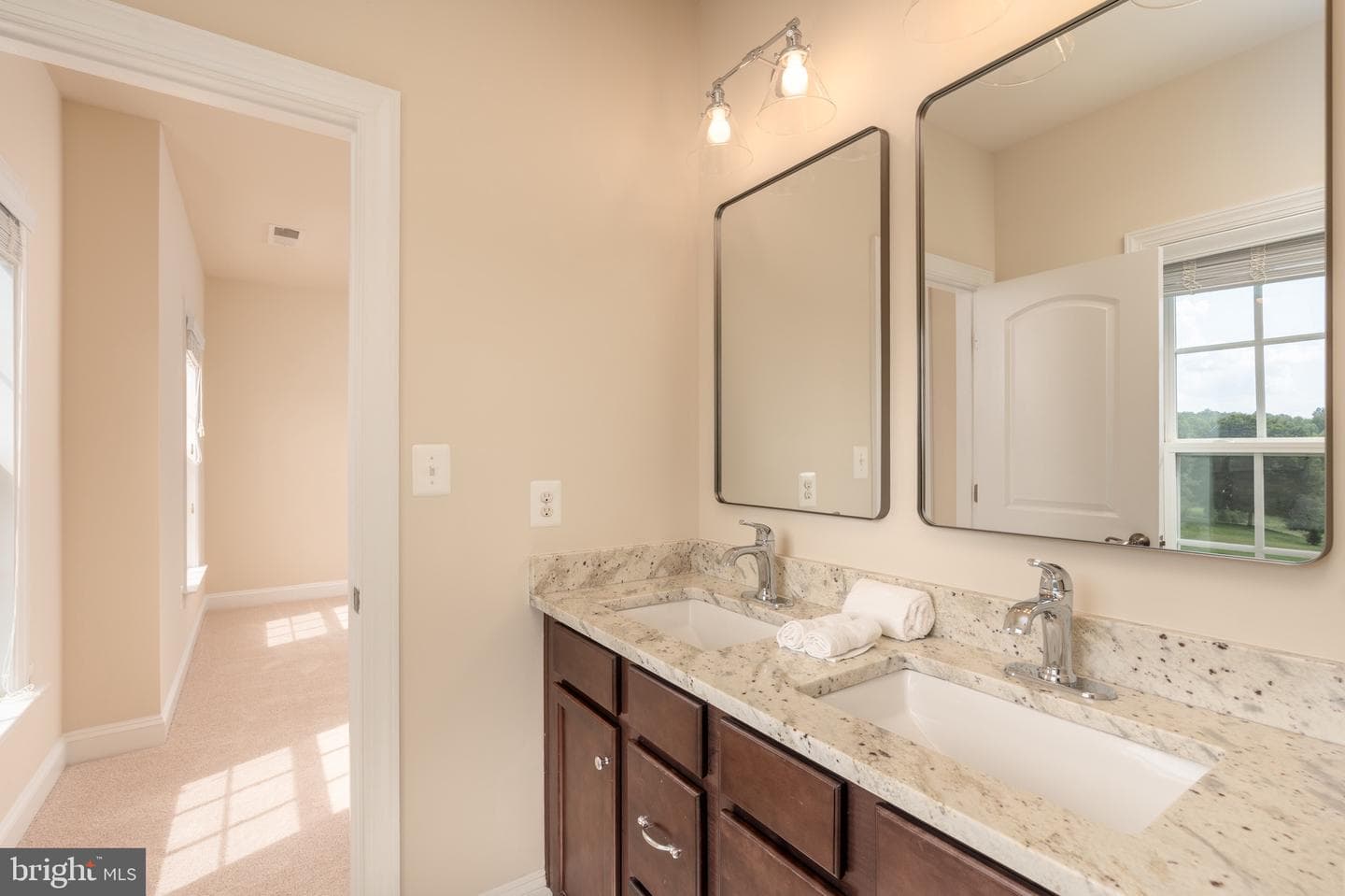 15731 Elsie Virginia Place photo 41