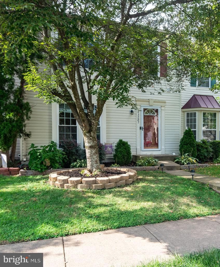 43287 Chokeberry Square photo 43