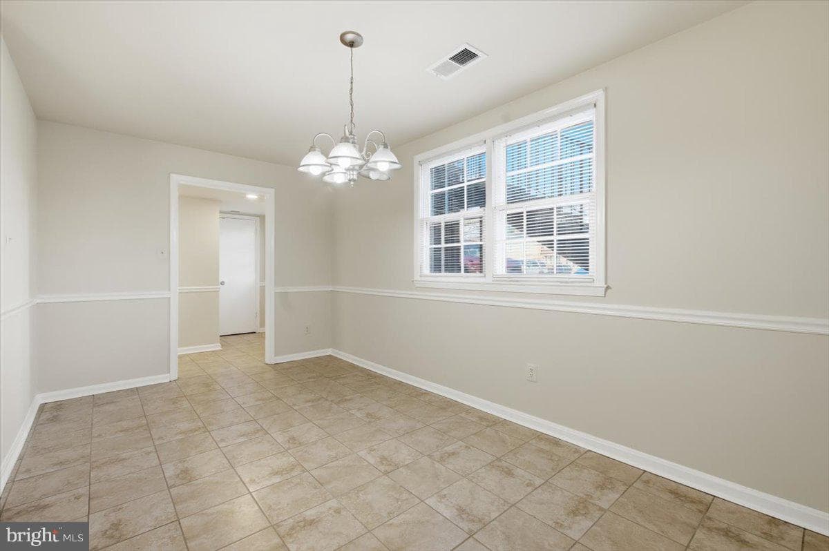 1023-A Margate Court photo 4