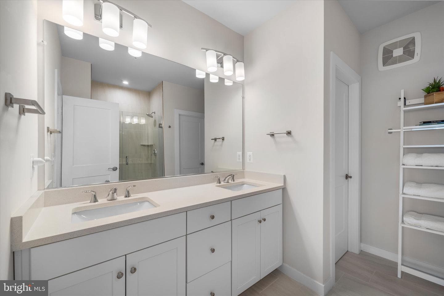 44481 Wolfhound Square photo 19