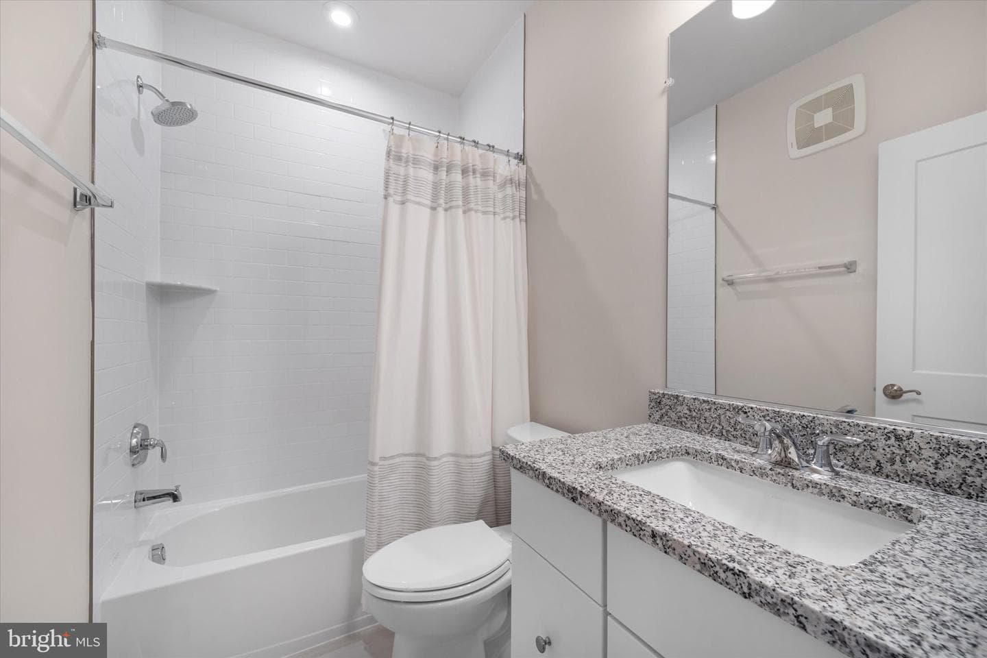 44481 Wolfhound Square photo 26