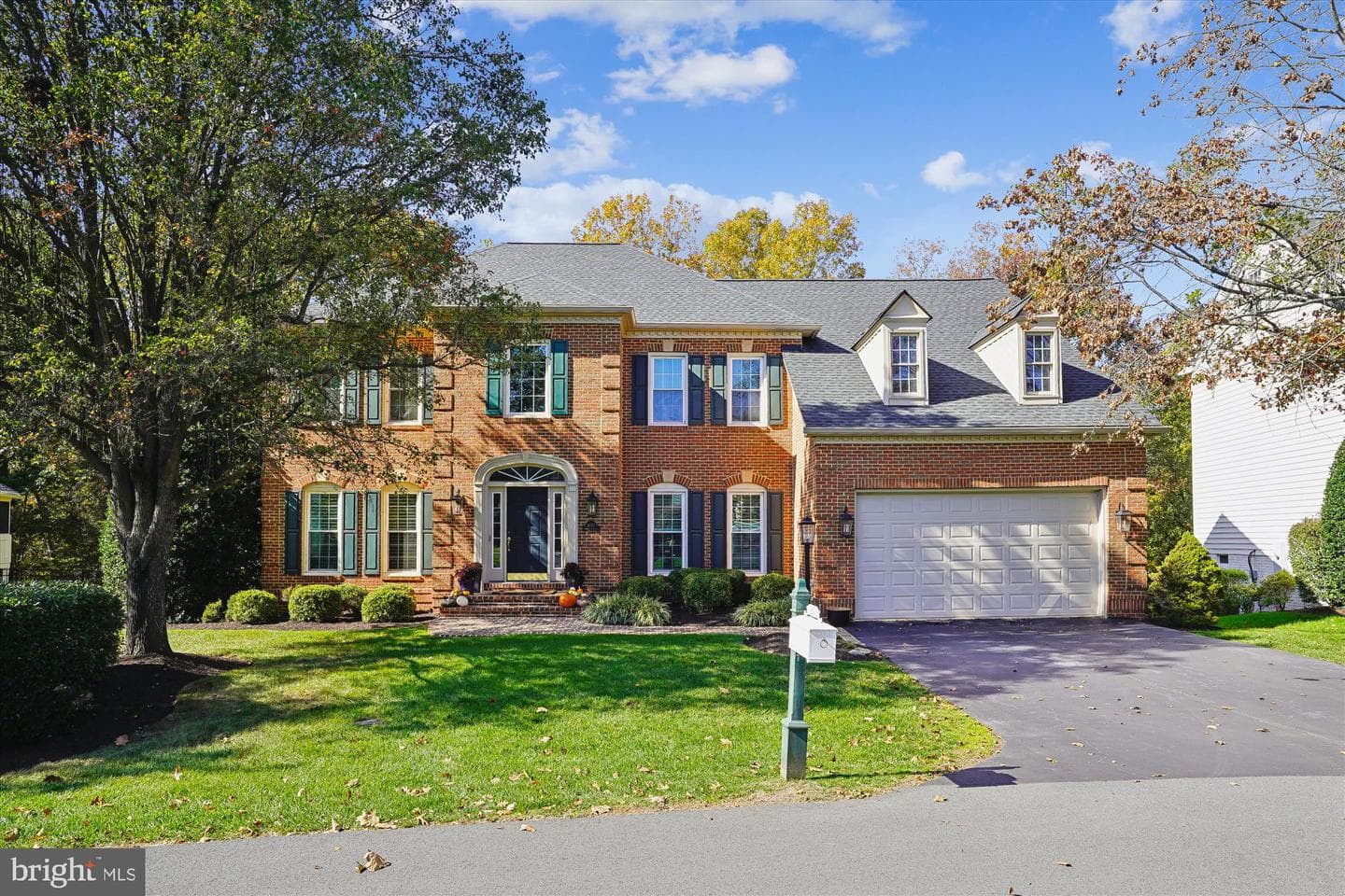 18415 Kingsmill Street photo 2