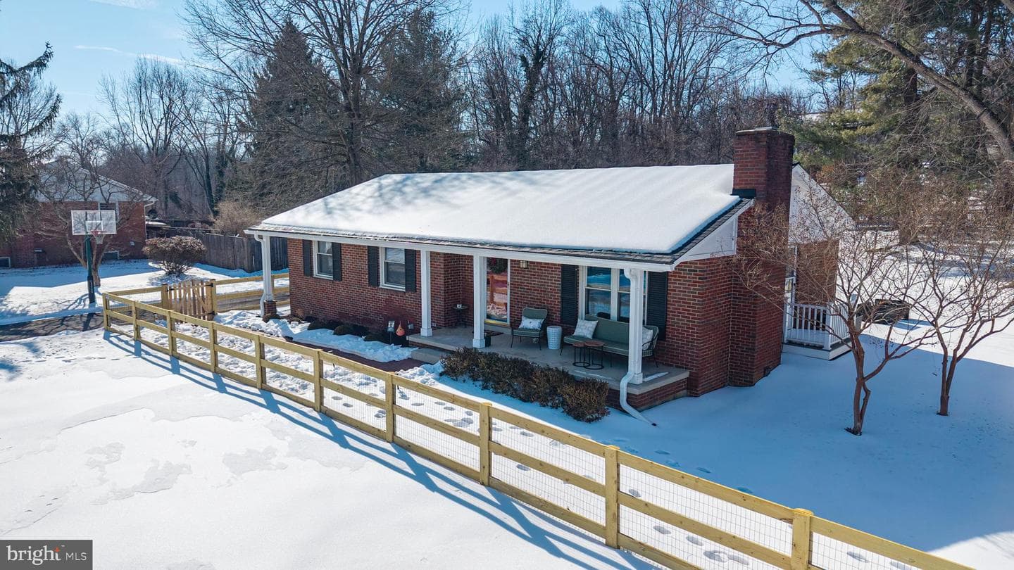 9 Honeybee Avenue photo 4