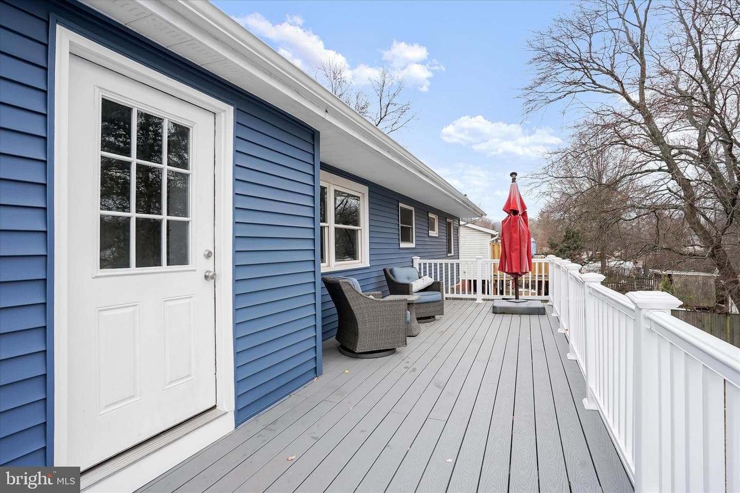 709 W Poplar Road photo 36