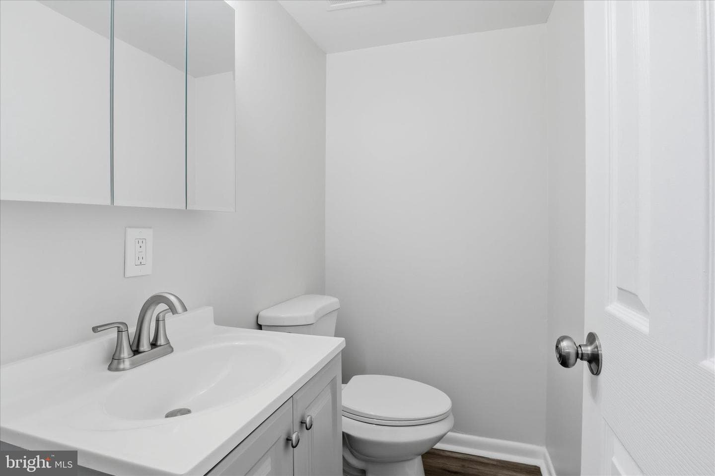 406 Crestwood Street SW photo 12