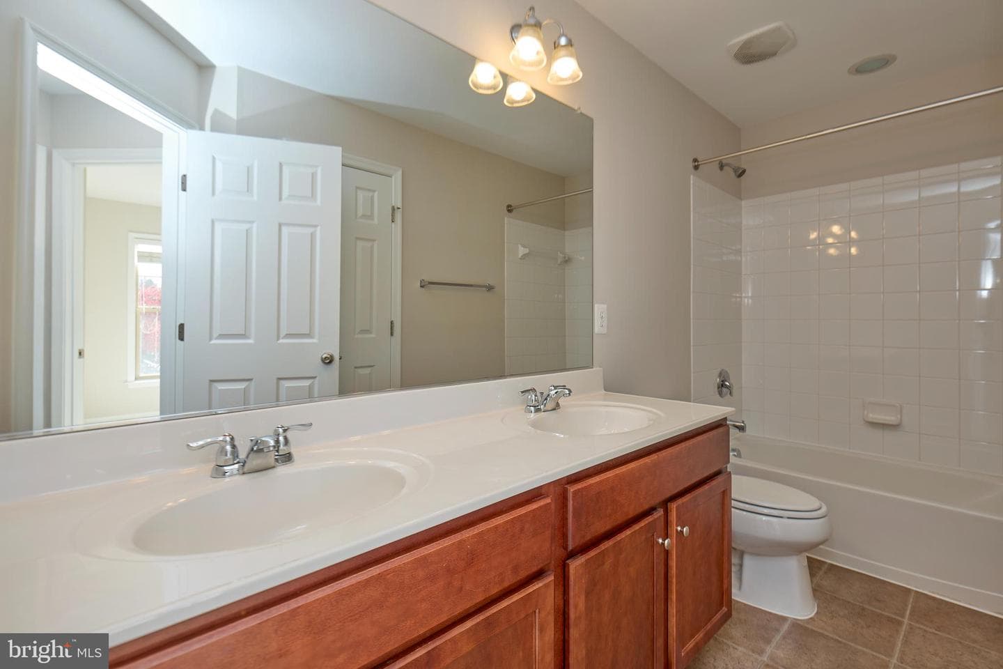42612 Galbraith Square photo 20
