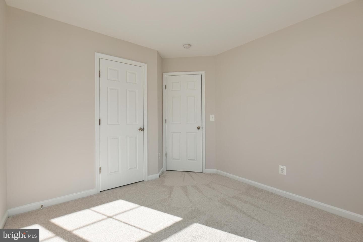 42612 Galbraith Square photo 30