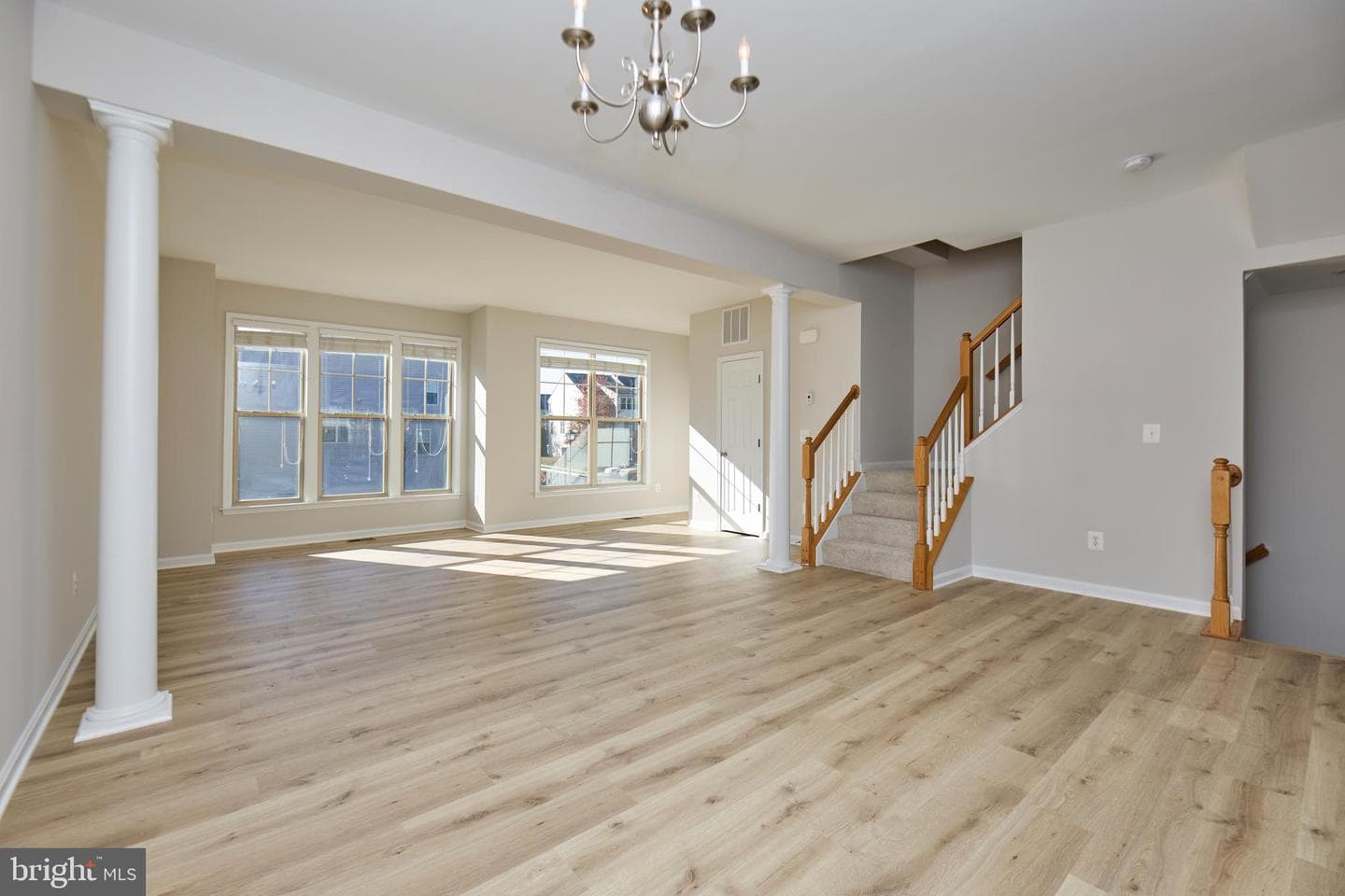 42612 Galbraith Square photo 5
