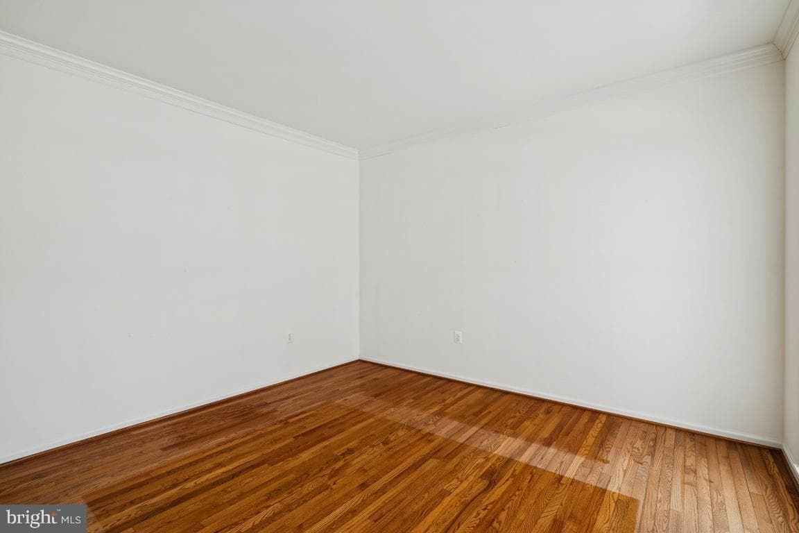 1318 Moore Place SW photo 12