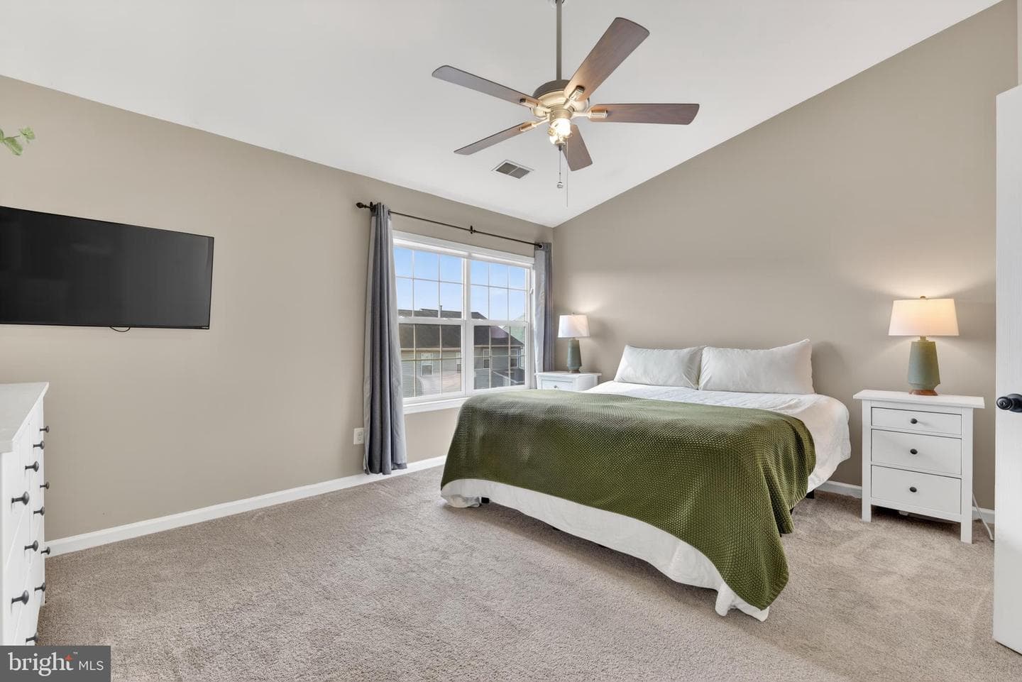 539 Tuliptree Square NE photo 18