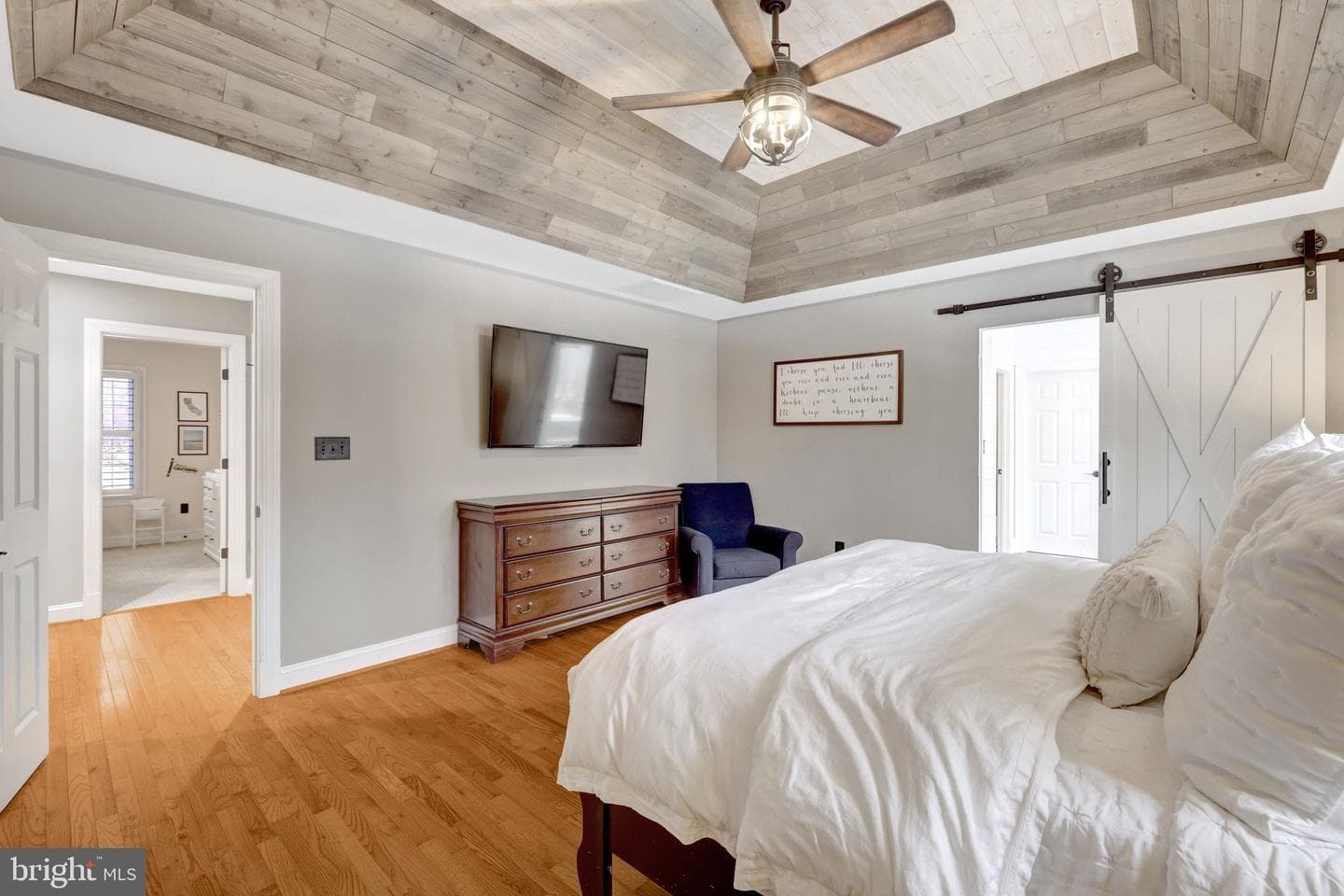 24154 Corktree Lane photo 33
