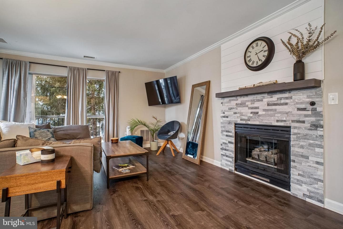 20585 Snowshoe Square #201 photo 10