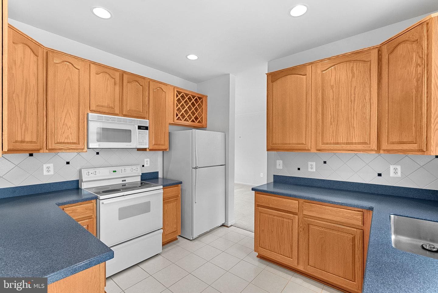 20525 Lansing Terrace photo 12