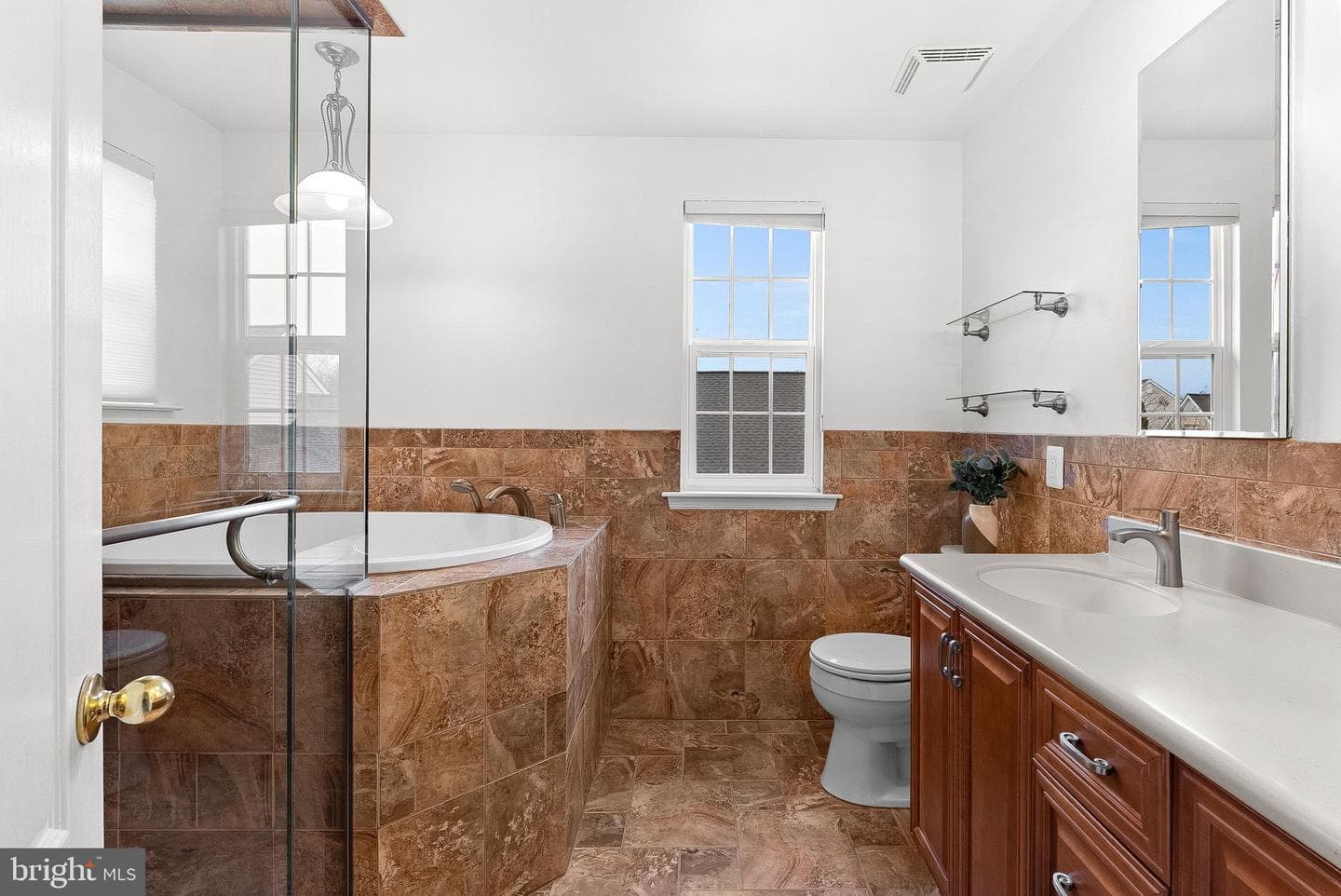 20525 Lansing Terrace photo 26