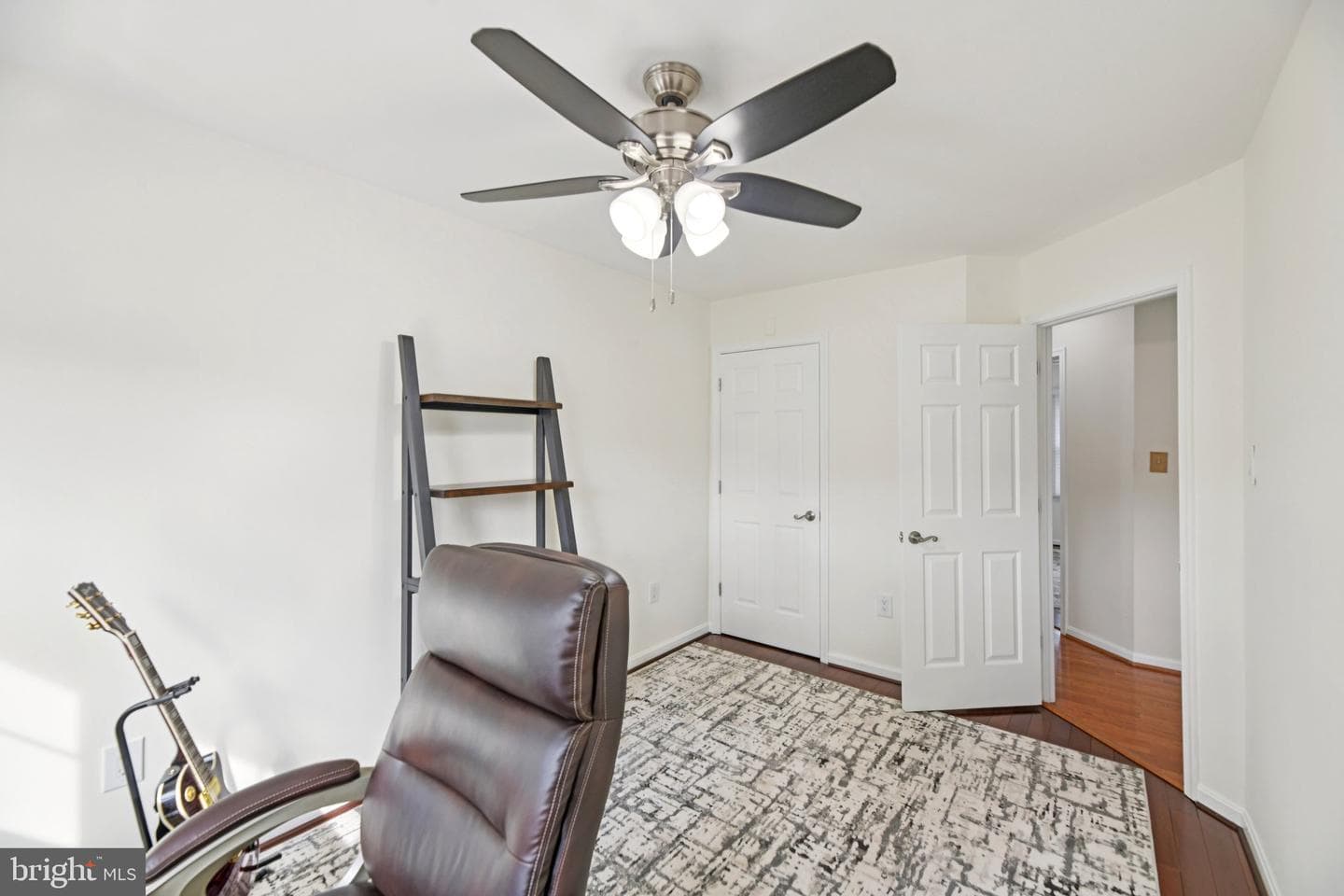 111 Connemara Drive photo 42