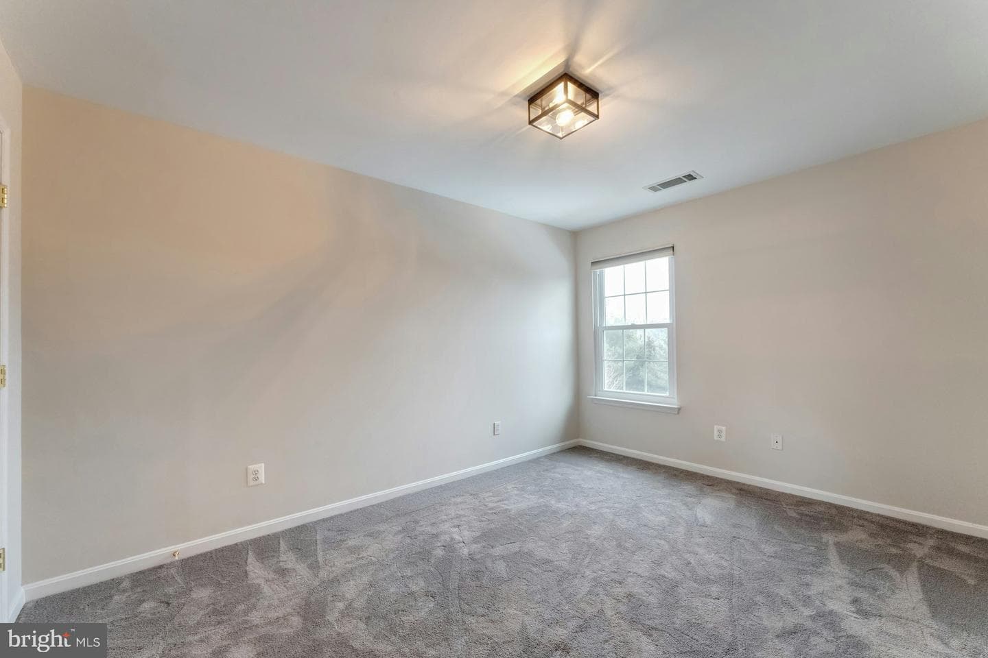 628 Wintergreen Drive photo 30