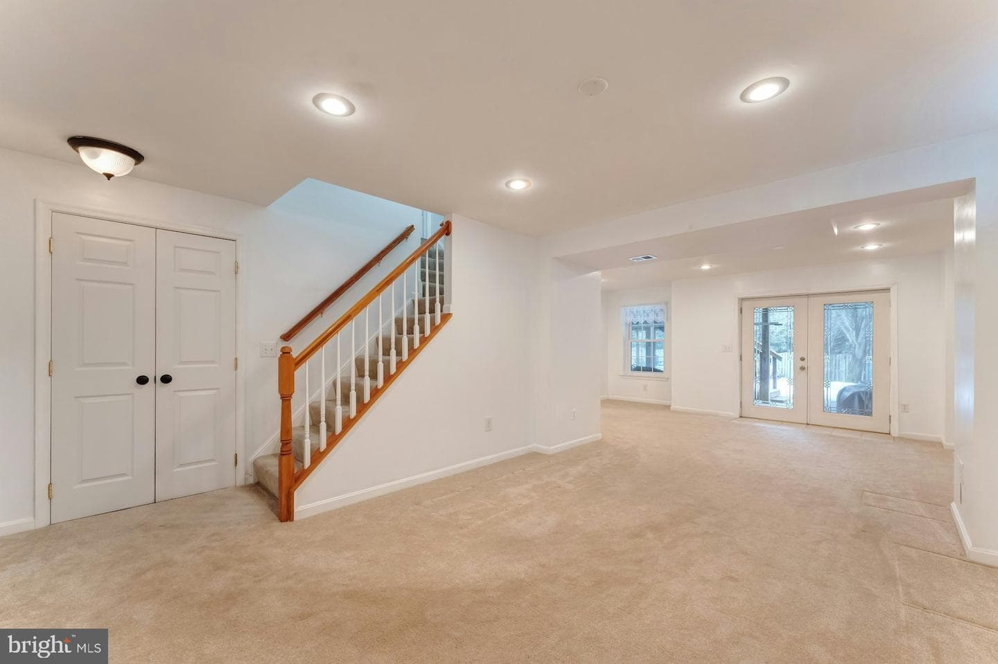 628 Wintergreen Drive photo 34