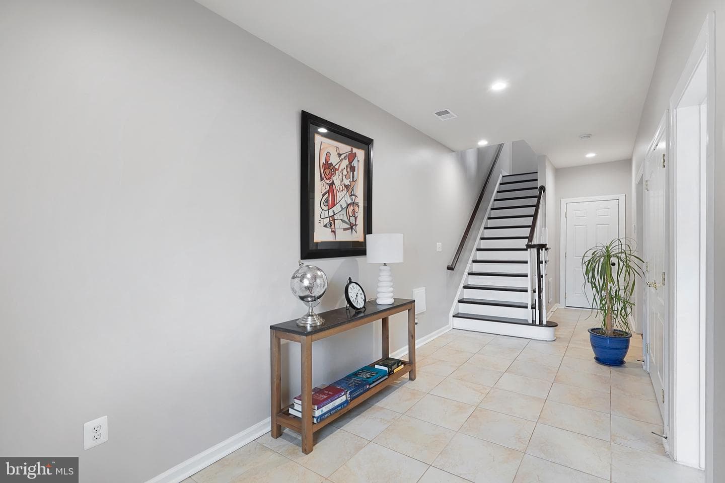 22476 Dinah Place photo 4