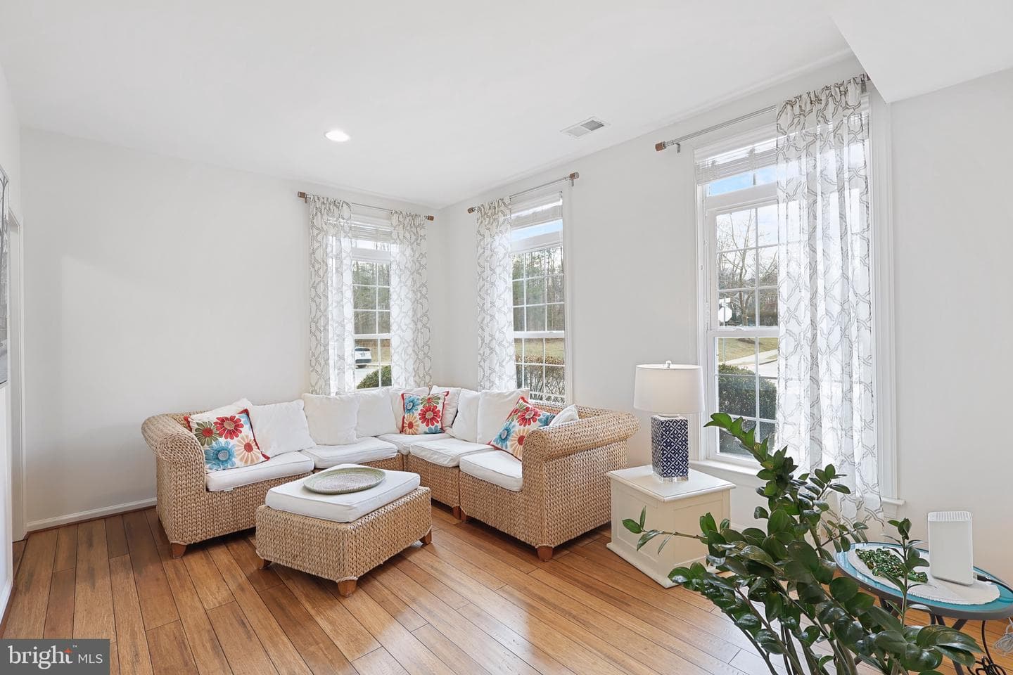 22476 Dinah Place photo 6